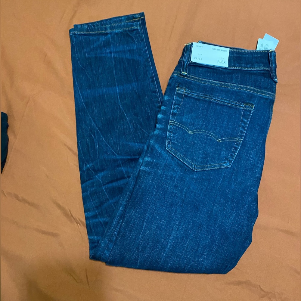 American Eagle men’s jeans